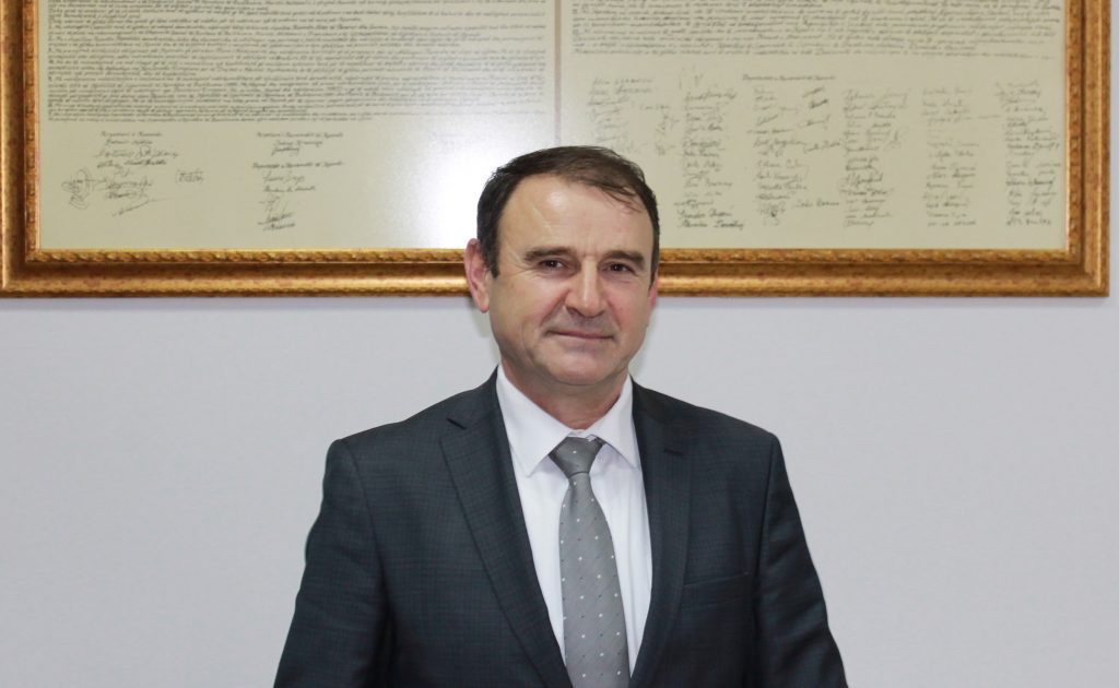 Zgjedhet Rektori i Universitetit “Haxhi Zeka” në Pejë