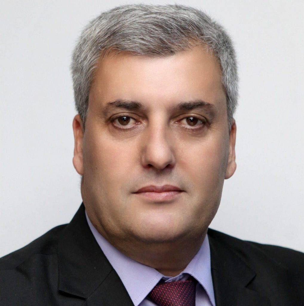 Prof. Dr. Ibish Mazreku