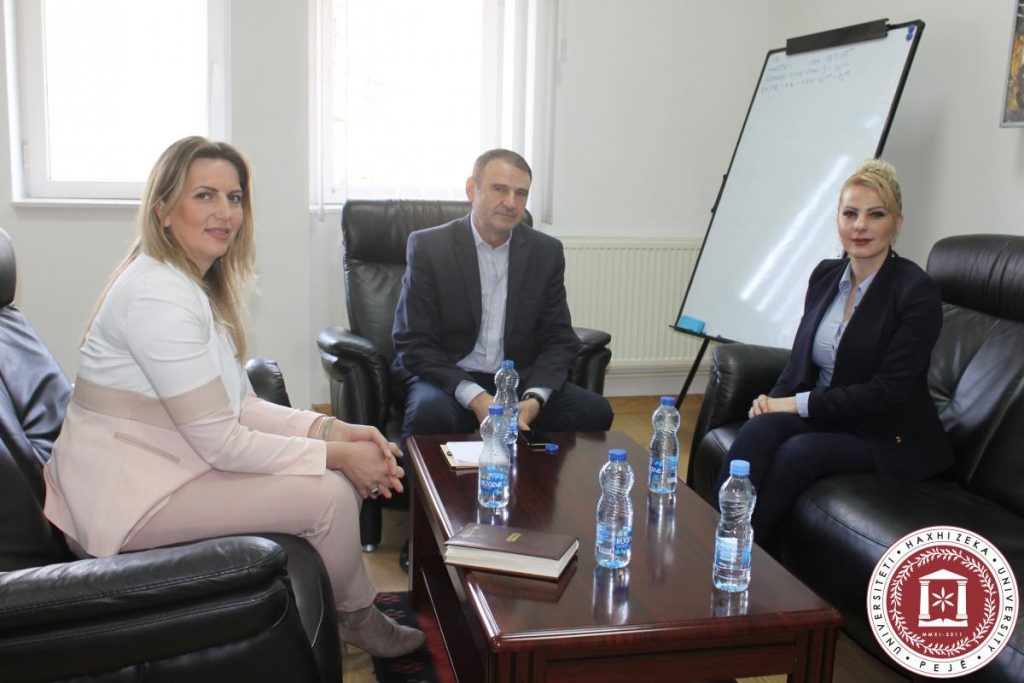 Deputetja e Kuvendit të Republikës së Kosovës zonja Duda Balje vizitojë UHZ-në