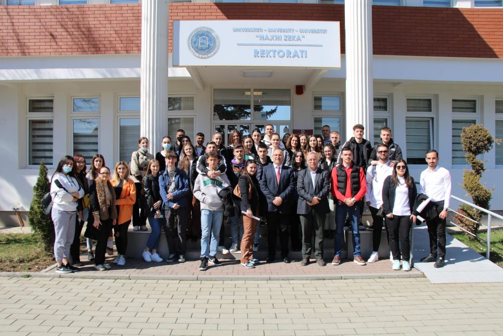 <strong>High school graduates of Klina town visits UHZ</strong>