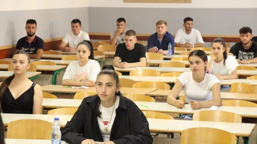 rezultatet e provimit pranues te studimeve baçelor per vitin akademik 2022-2023