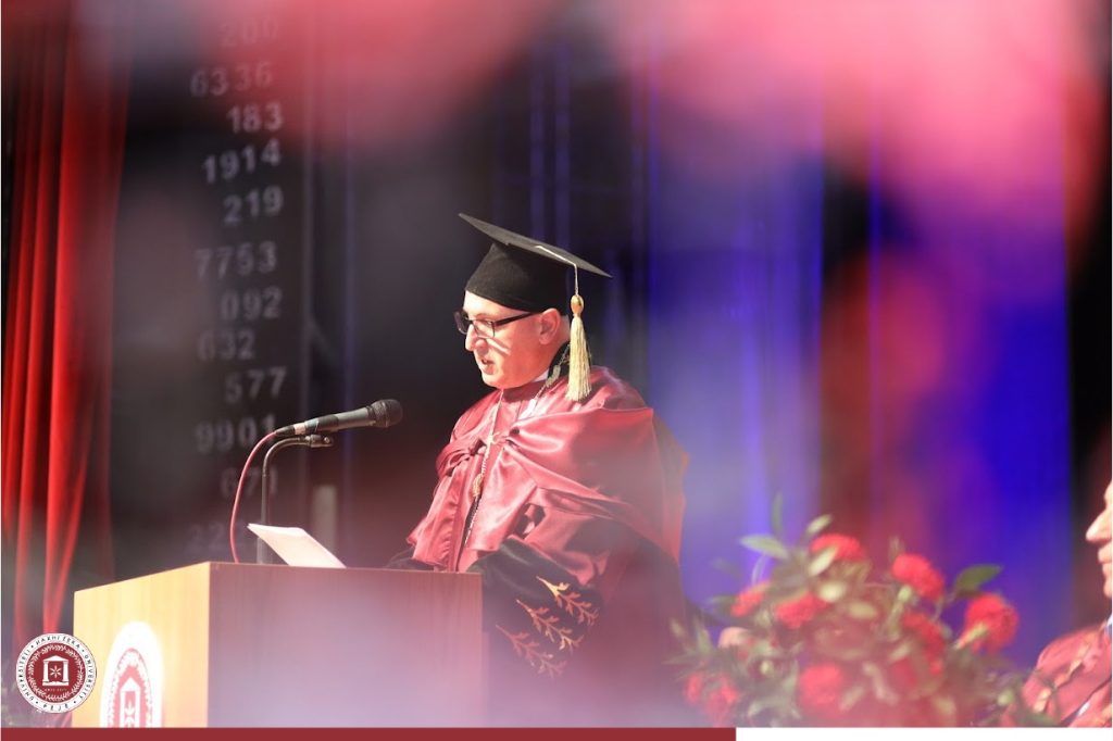 UHZ ndan titullin “Doctor Honoris Causa” akademik Muhamedin Kullashi, në 11-vjetorin e themelimit