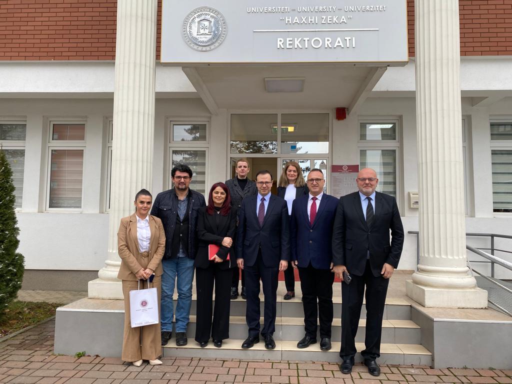 Vizita e Ambasadorit të Republikes së Turqisë në Kosovë  në Univerisitetin  “Haxhi Zeka”