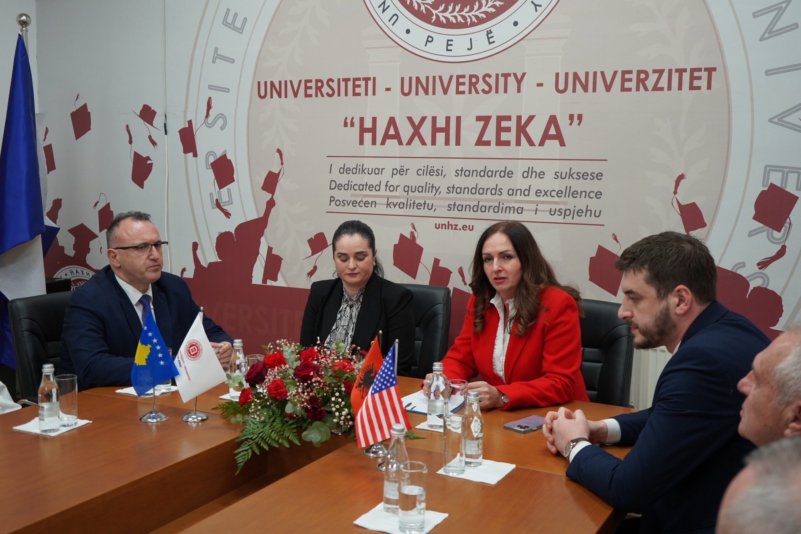 Ministrja e Arsimit, Shkencës, Teknologjisë dhe Inovacionit, Arbërie Nagavci, në vizitë në Universitetin “Haxhi Zeka”