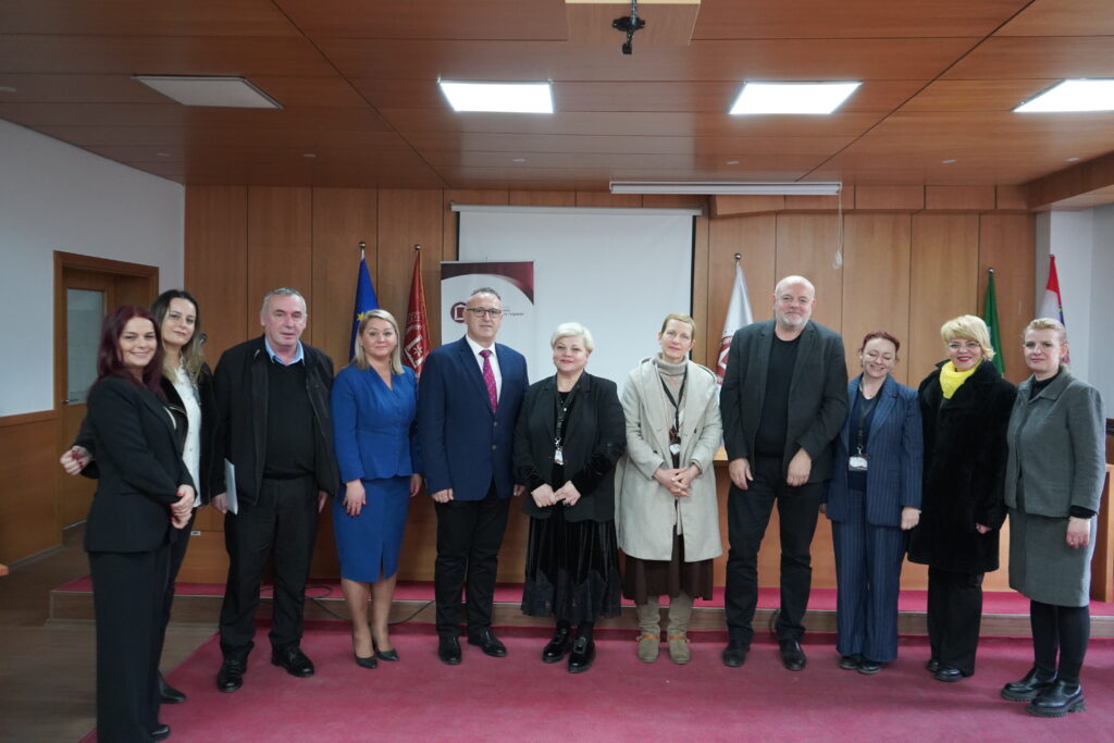 Hapja solemne e UNIWIN 2024 në Universitetin Haxhi Zeka me pjesëmarrje ndërkombëtare