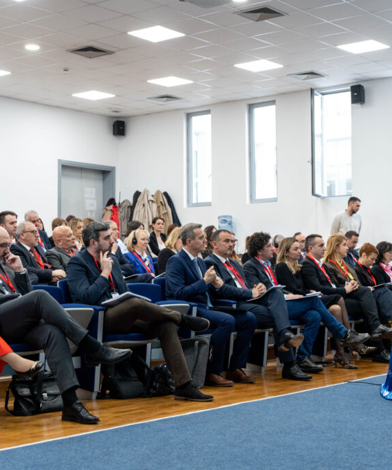 Pjesëmarrësit në Forumin e 10-të të Rektorëve dhe Konferencën Ulysseus 2025 në Universitetin e Malit të Zi