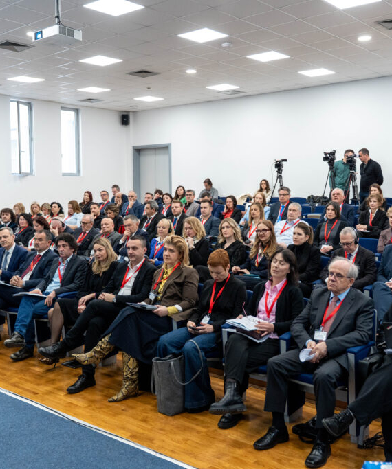 Pjesëmarrësit në Forumin e 10-të të Rektorëve dhe Konferencën Ulysseus 2025 në Universitetin e Malit të Zi