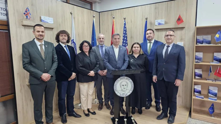 Rektori i Universitetit “Haxhi Zeka” në Konferencën e Rektorëve në Gjilan, prill 2025