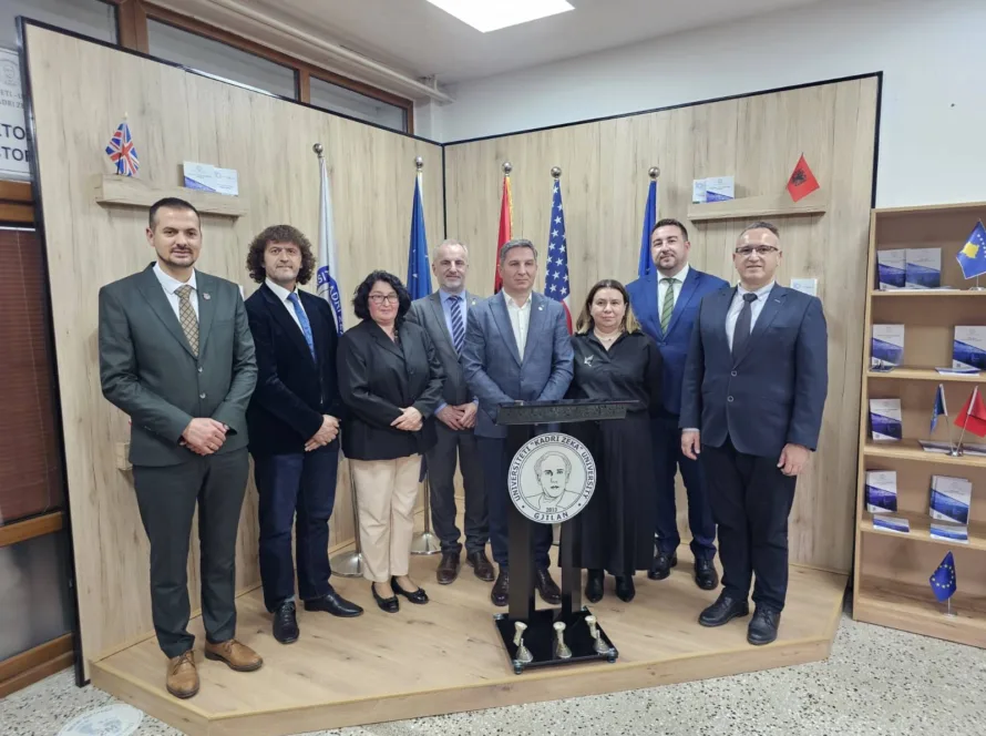 Rektori i Universitetit “Haxhi Zeka” në Konferencën e Rektorëve në Gjilan, prill 2025