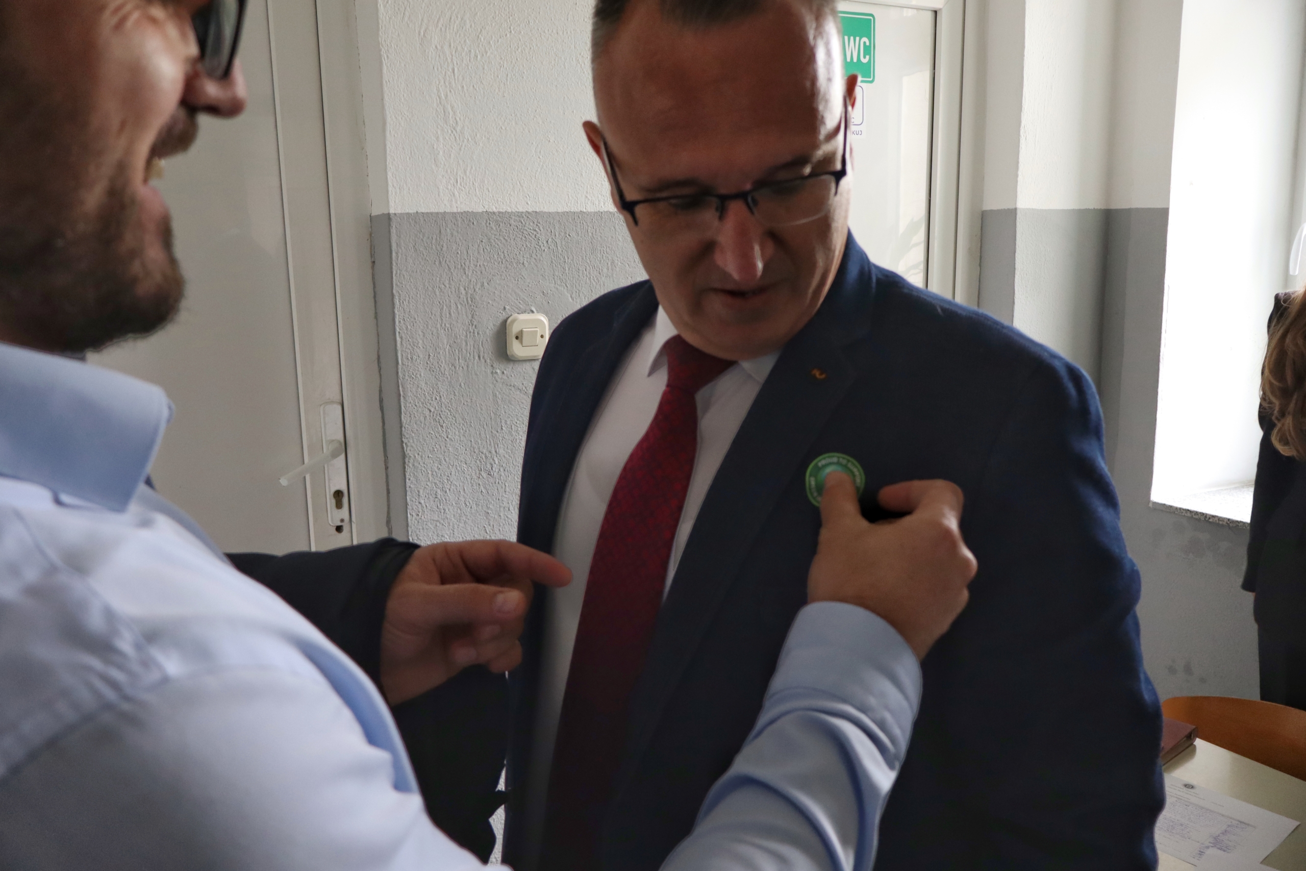 Studentët prezantojnë ide për biznese të gjelbra në UHZ, Pejë – Gara për Ide të Gjelbra