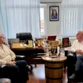 Universiteti “Haxhi Zeka” dhe Komuna e Rahovecit intensifikojnë bashkëpunimin institucional