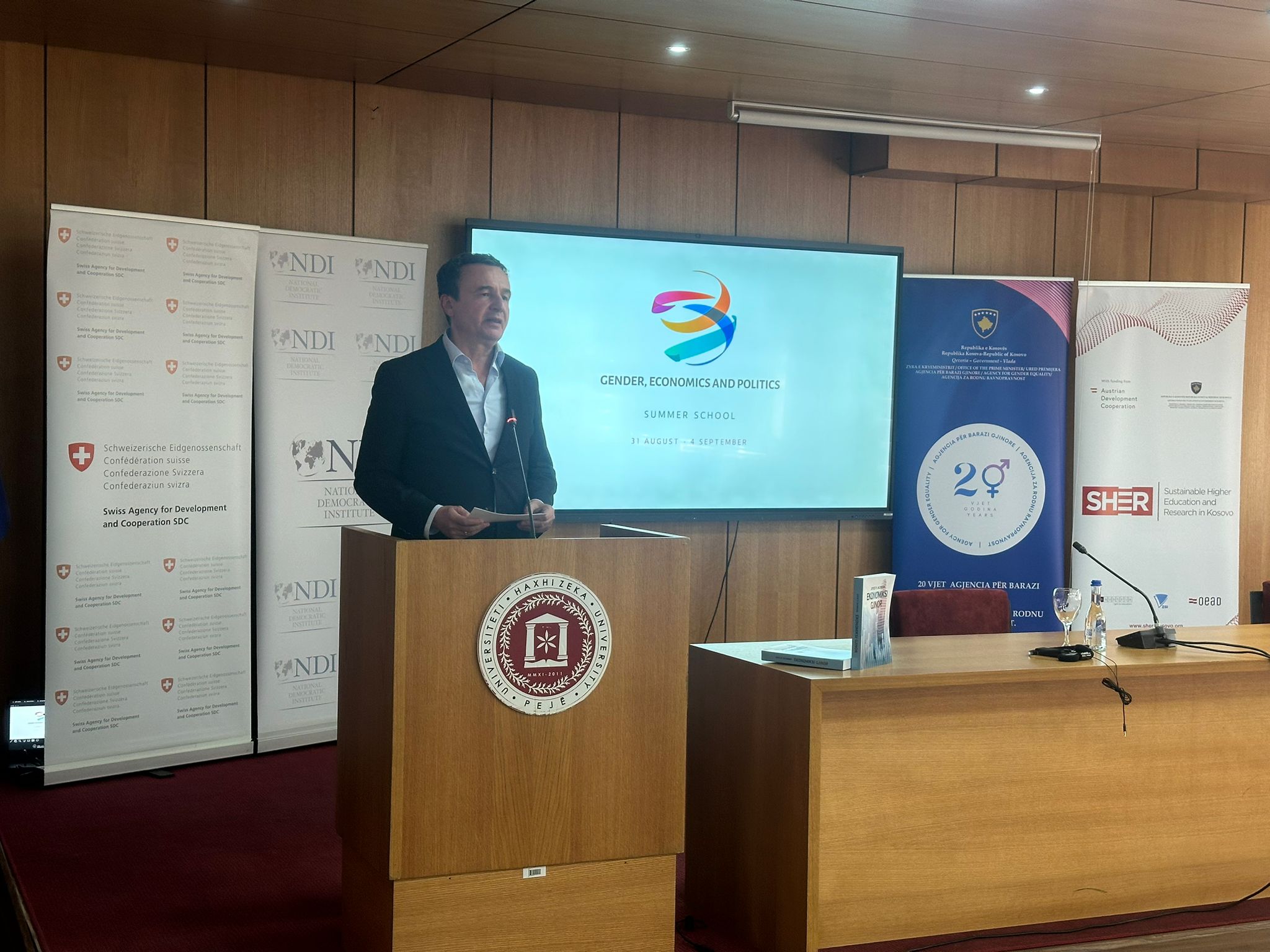 UHZ, HAPËSIRË DIALOGU PËR GJININË, EKONOMINË DHE PJESËMARRJEN DEMOKRATIKE