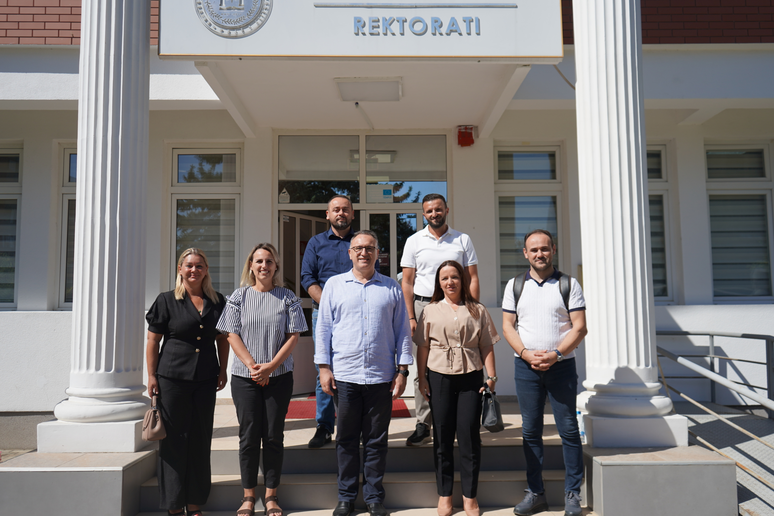 FILLOJNË PUNËT PËR ZBATIMIN E PROJEKTIT TË FIZIBILITETIT NË KUADËR TË FERD-IT DHE INSTITUTIT PËR SHKENCË DHE ARTE TË UHZ-së