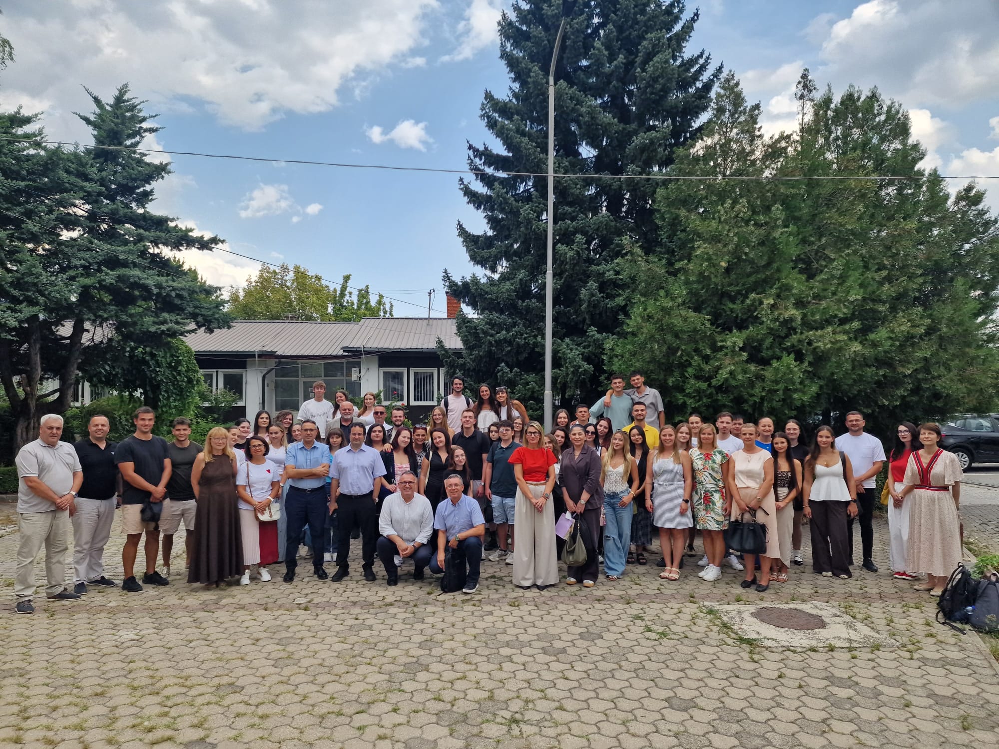 Universiteti “Haxhi Zeka” në qendër të bashkëpunimit akademik evropian: Fillon punëtoria ndërkombëtare e projektit NAWA